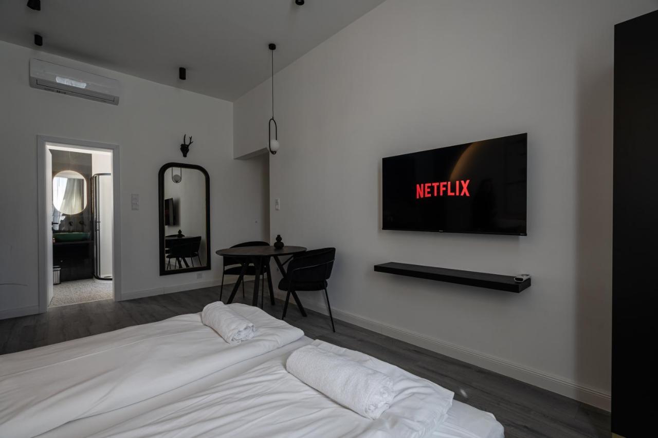 R6 - Boutique Apartments, Best Location By Bqa بودابست المظهر الخارجي الصورة
