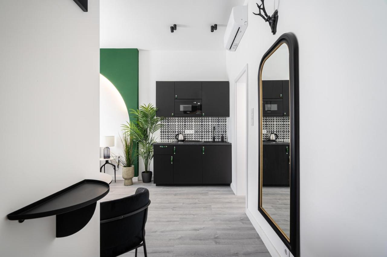 R6 - Boutique Apartments, Best Location By Bqa بودابست المظهر الخارجي الصورة